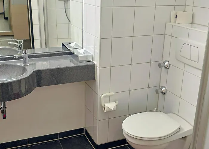 Garten-hotel Ponick Szálloda Köln