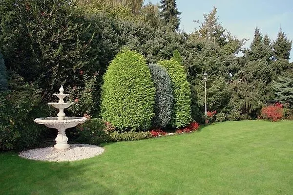 Garten-hotel Ponick Szálloda