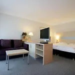 Garten-hotel Ponick Hotell 3*