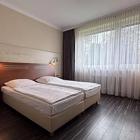 호텔 Garten-hotel Ponick 3*