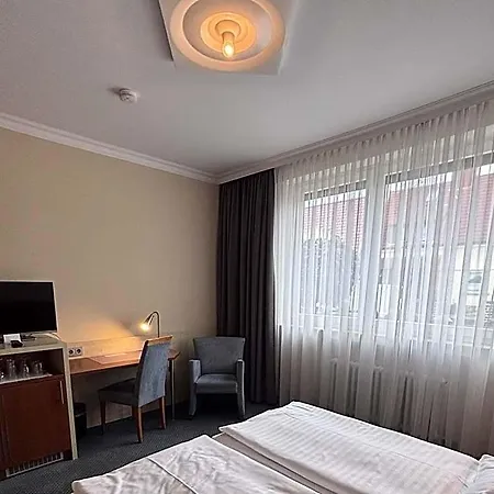 Garten-hotel Ponick 호텔 쾰른