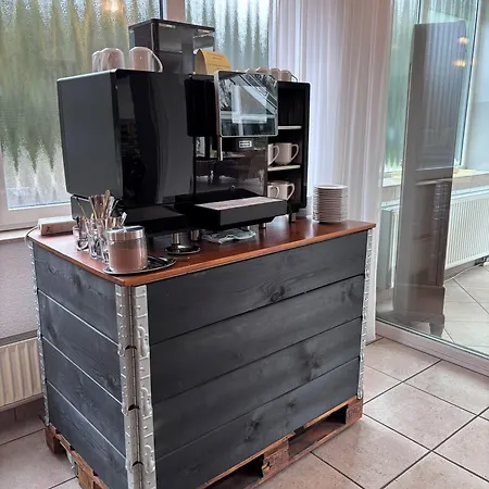 Garten-hotel Ponick Hotell 3*