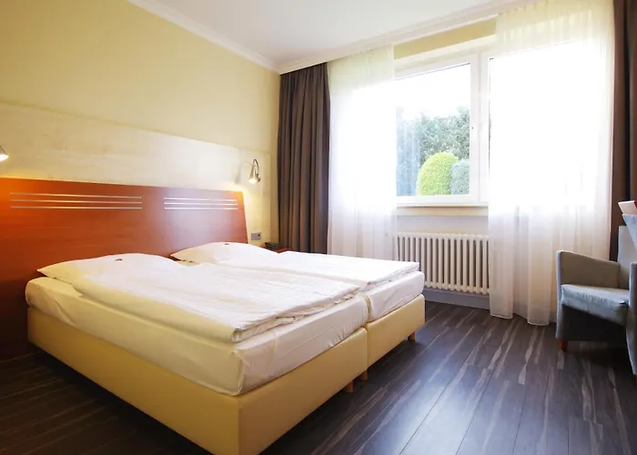 Hotel Garten-hotel Ponick 3*